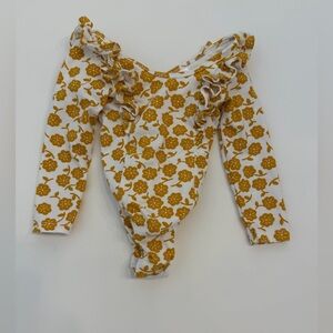 Remie girl Floral Ruffle Long Sleeve Bodysuit size 12 months